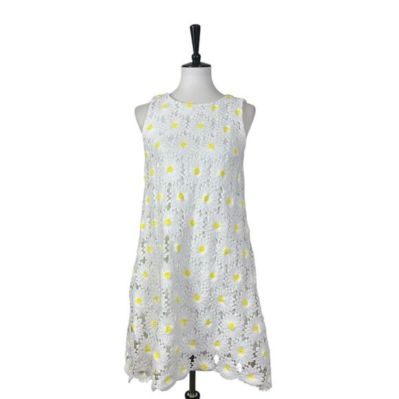 Altar’d State Dress Crochet Lace Embroidered A-line Daisy Floral Women’s Small - Picture 1 of 11